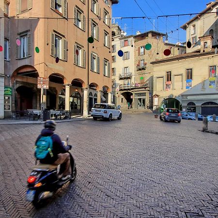 Near Funicolar Bergamo Alta Design House 1 Lägenhet Exteriör bild